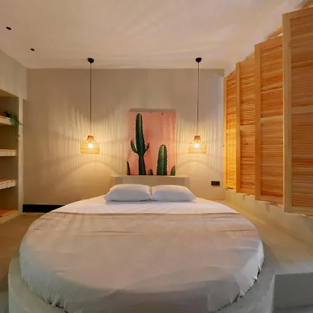 Clotho Suites - Golden Life Resort