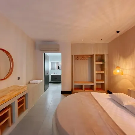 Clotho Suites - Golden Life Resort Апарт-отель