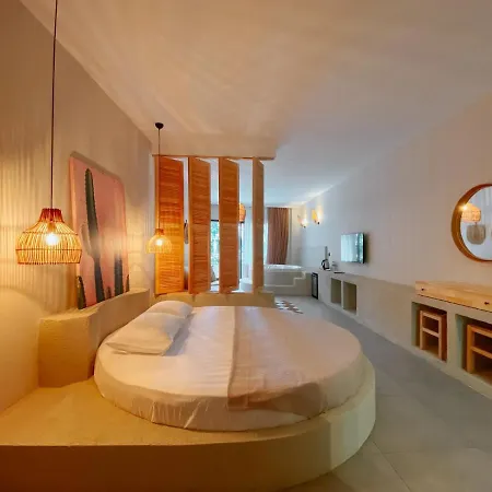 Clotho Suites - Golden Life Resort Aparthotel Fethiye